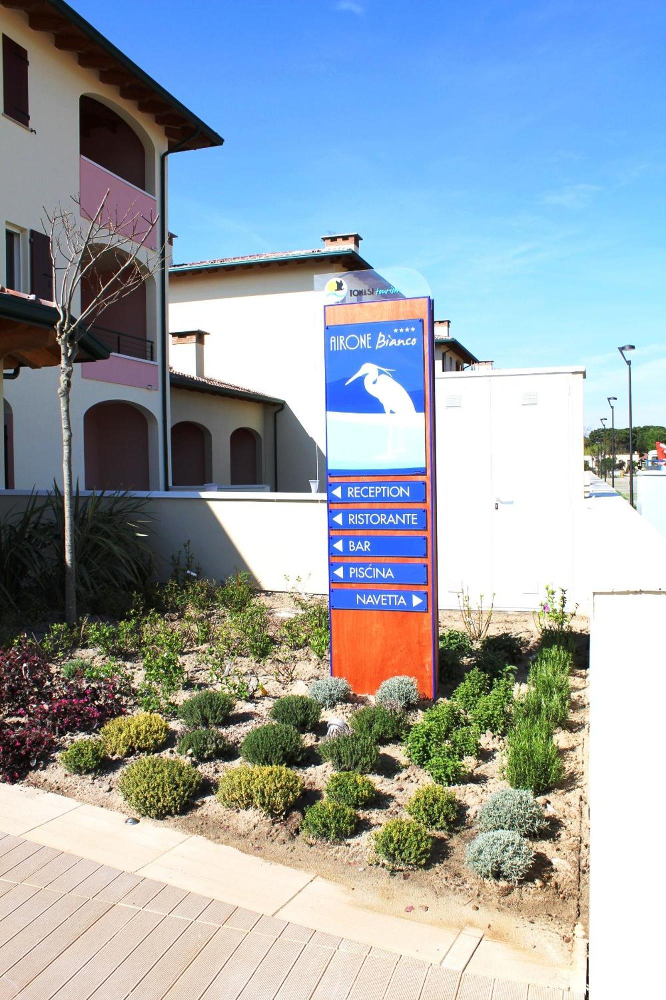 Airone Bianco Residence Village Lido delle Nazioni Zewnętrze zdjęcie